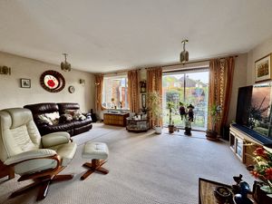 Photo 8- click for photo gallery